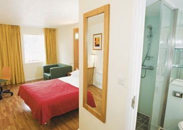 Ramada Encore ยอร์ค ภายนอก รูปภาพ