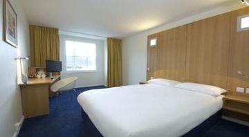 Ramada Encore ยอร์ค ภายนอก รูปภาพ